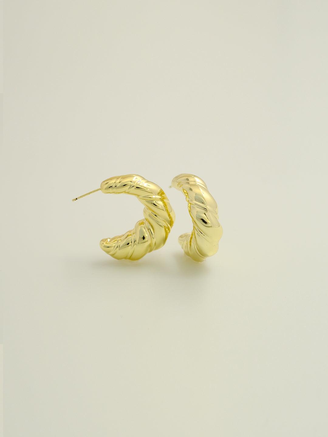 C-shaped gold earrings, versatile and simple,wholesale - Lyra
