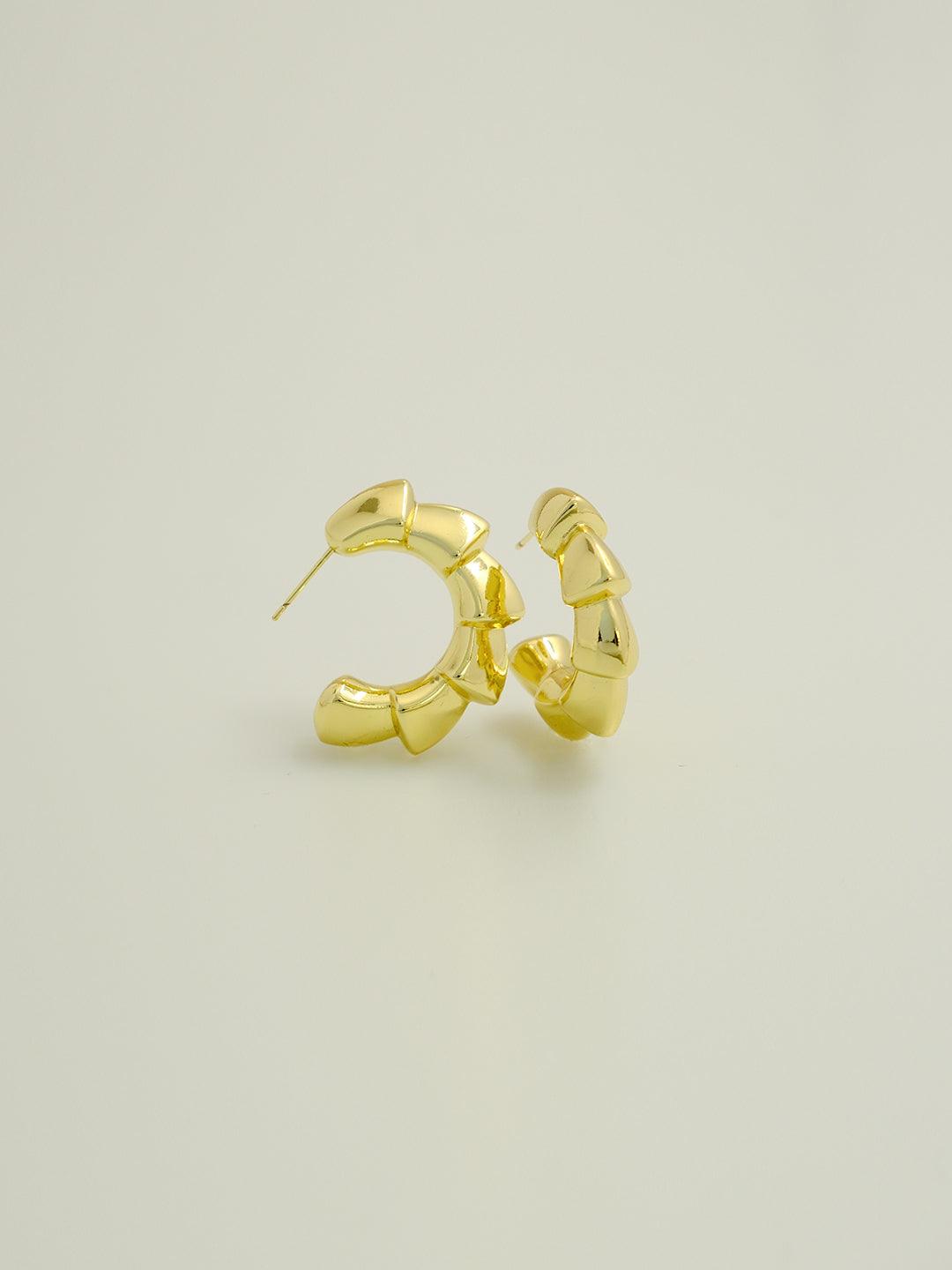 C-shaped gold earrings, versatile and simple,wholesale - Lyra