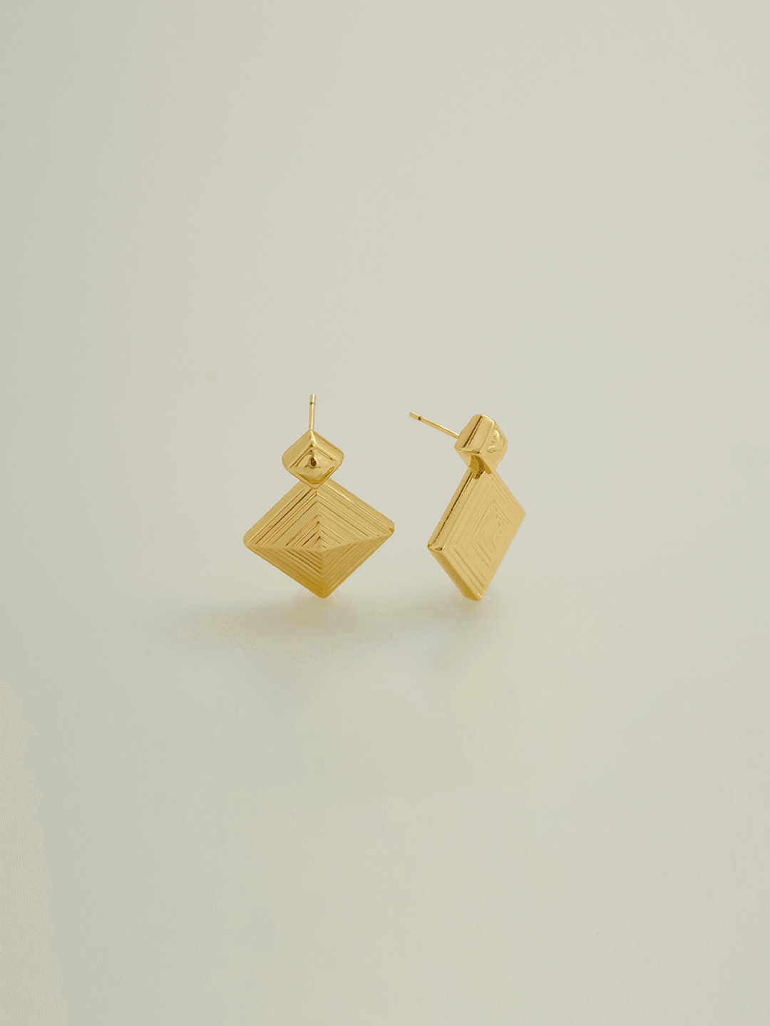 earring - Lyra