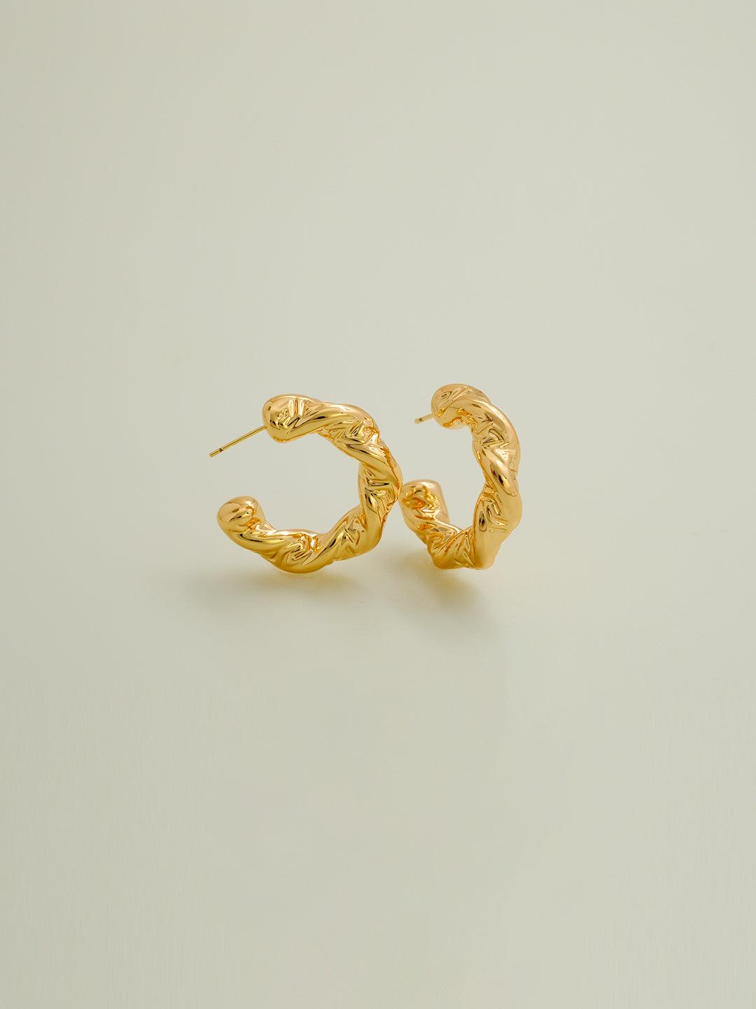 Gold Large C Curved Earrings - Lyra