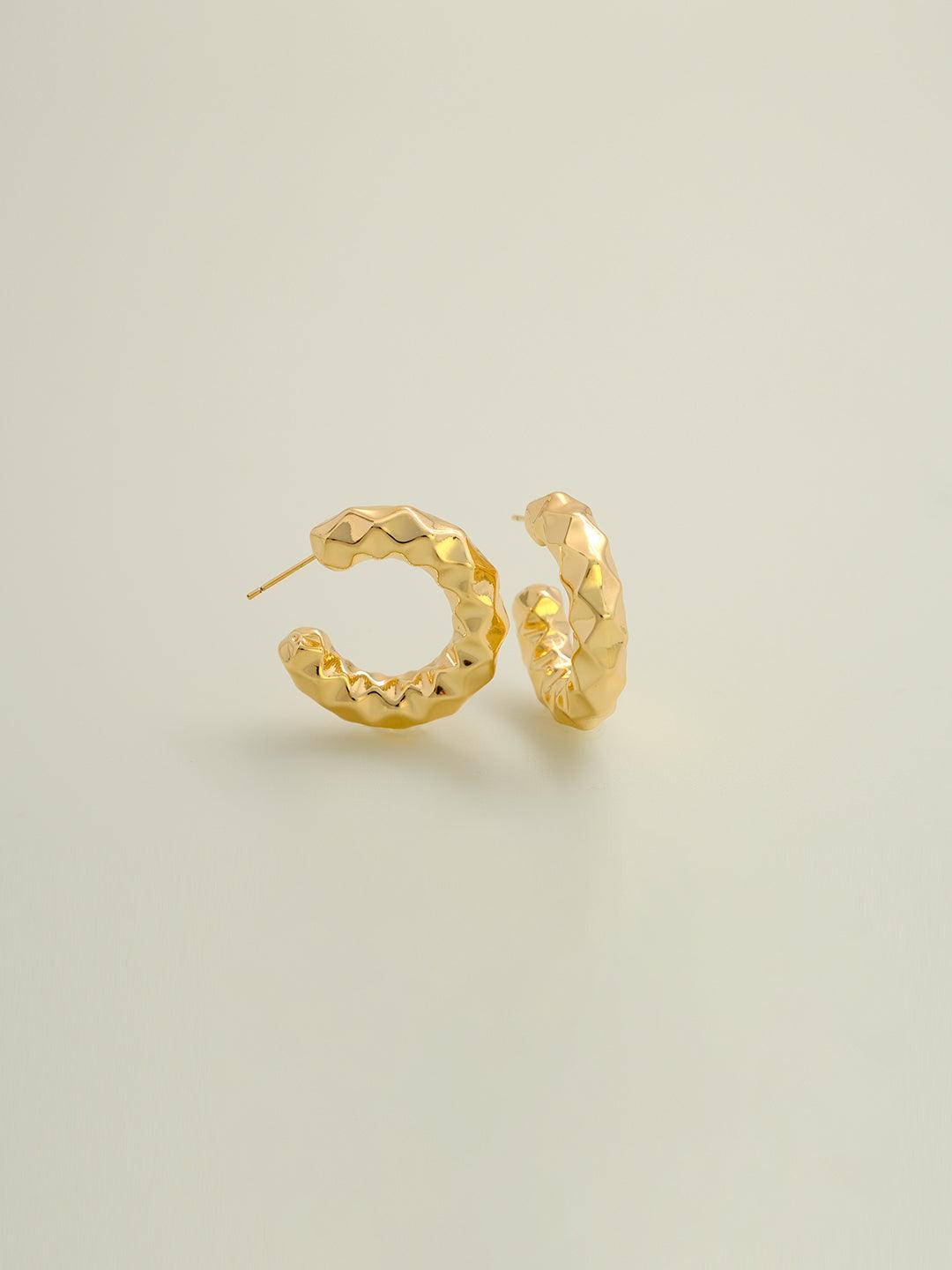 Gold Large C Curved Earrings - Lyra