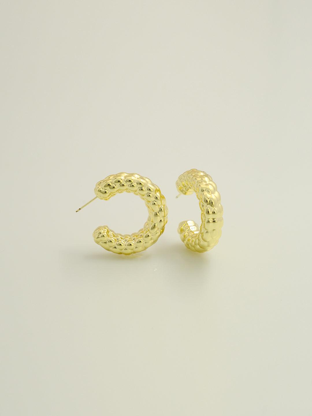 C-shaped gold earrings, versatile and simple,wholesale - Lyra