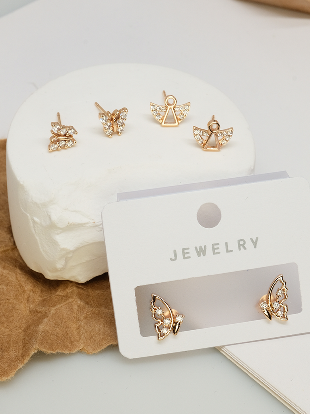 Butterfly earrings, exquisite style suitable for women - Lyra