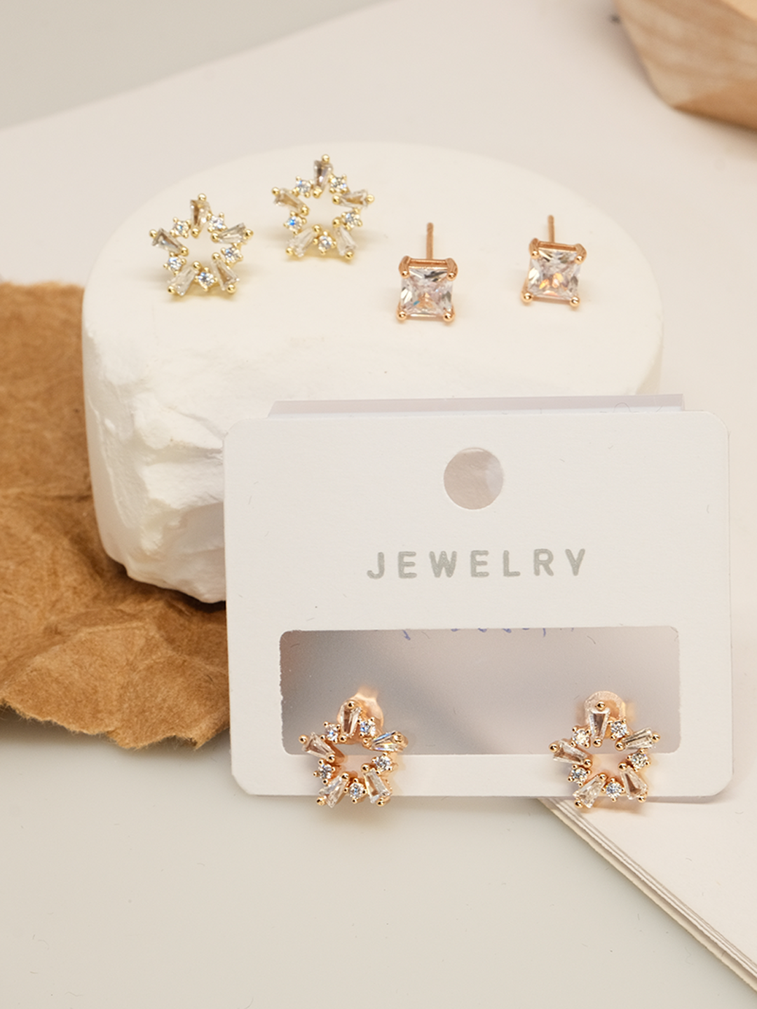 Starfish, five-pointed star style earrings, exquisite niche style - Lyra