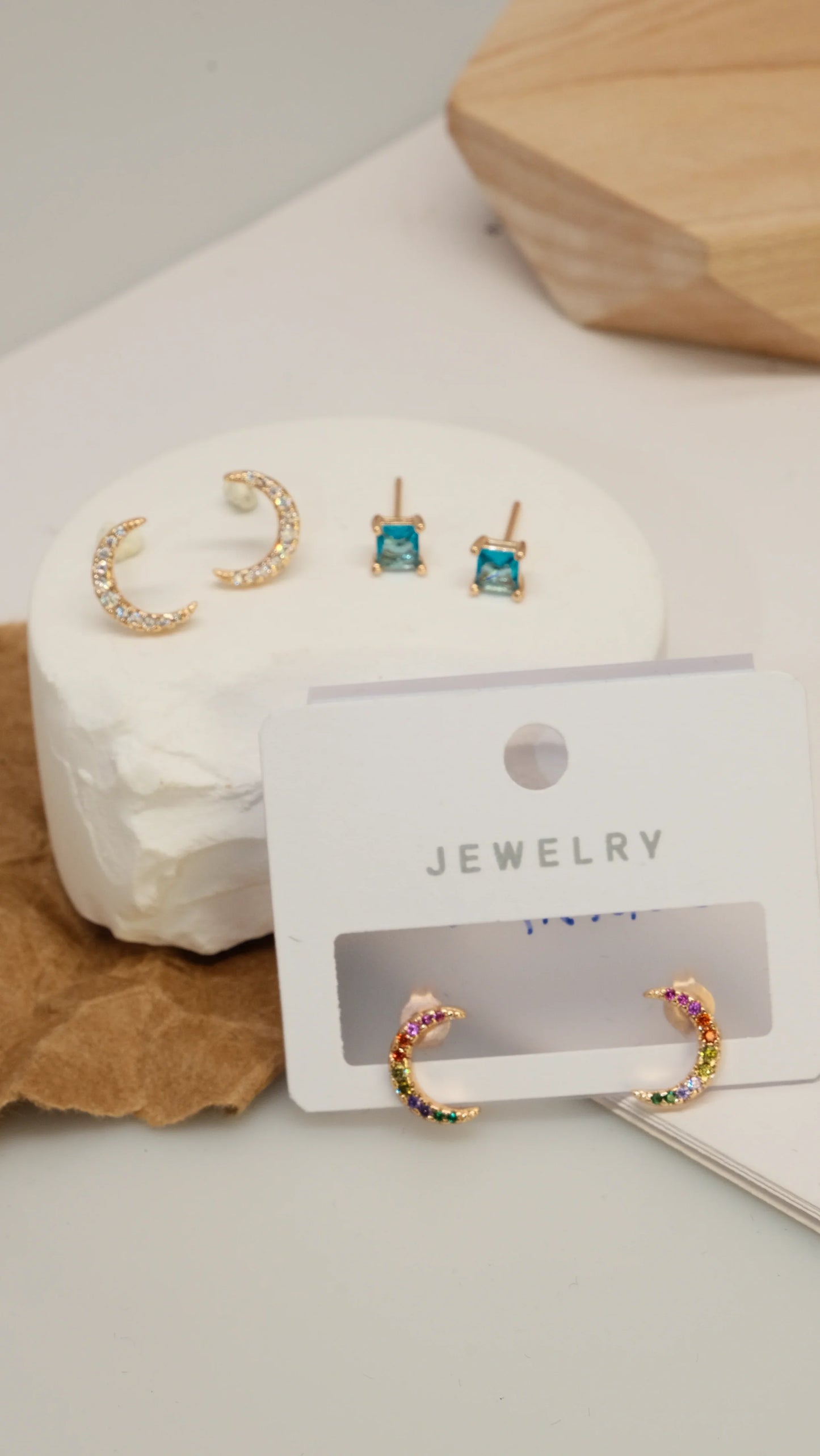 Cross-style earrings, colorful zircon moon-style earrings, exquisite and versatile - Lyra