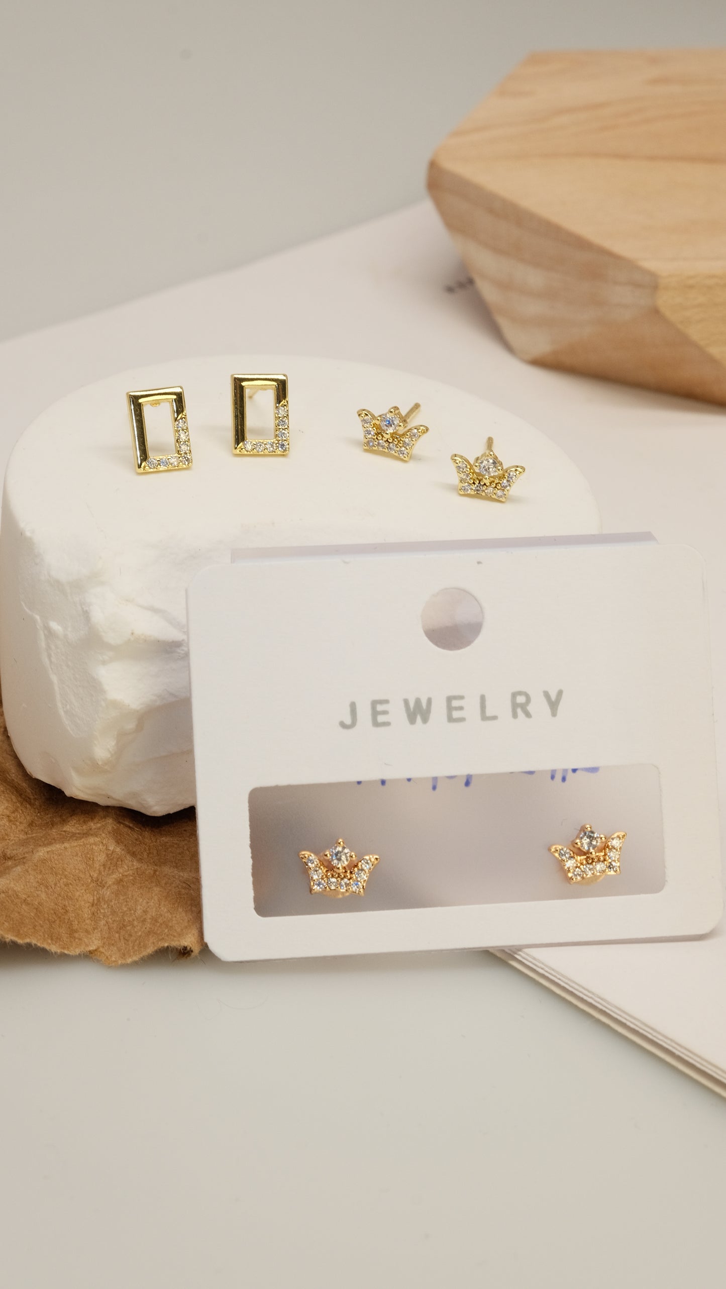 Crown style zircon earrings, key white zircon, colored zircon style earrings - Lyra