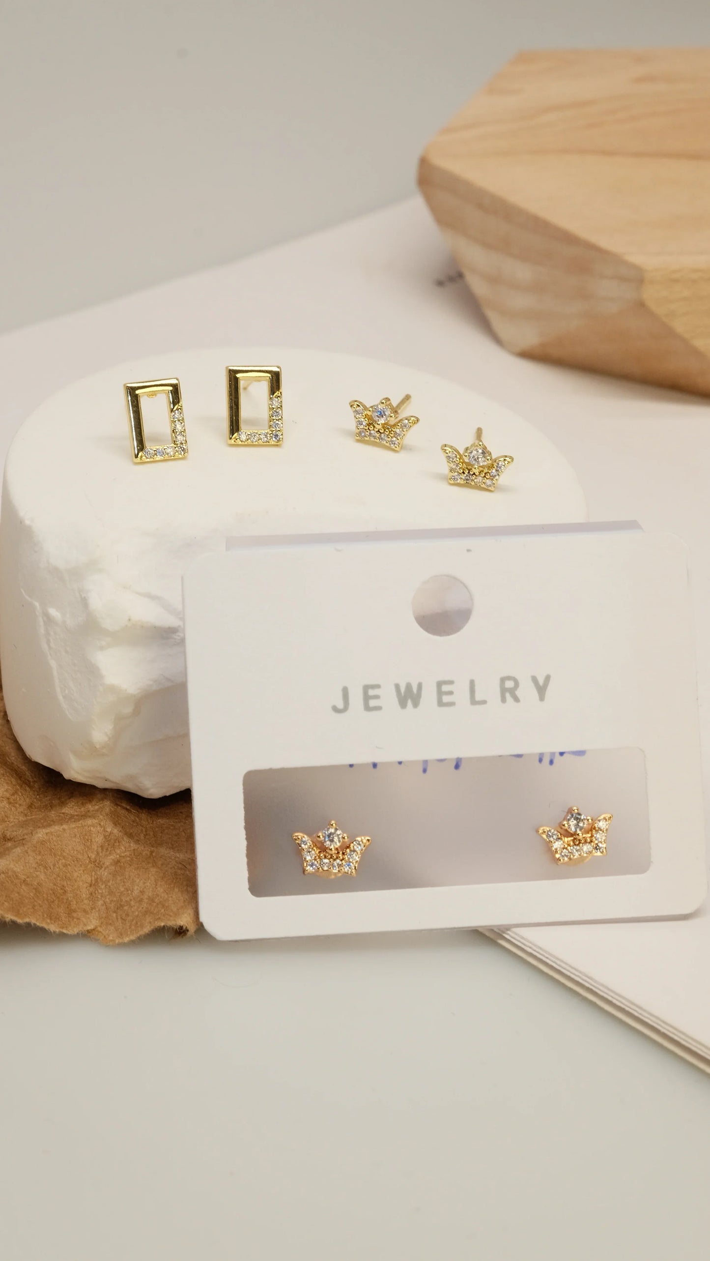 Crown style zircon earrings, key white zircon, colored zircon style earrings - Lyra