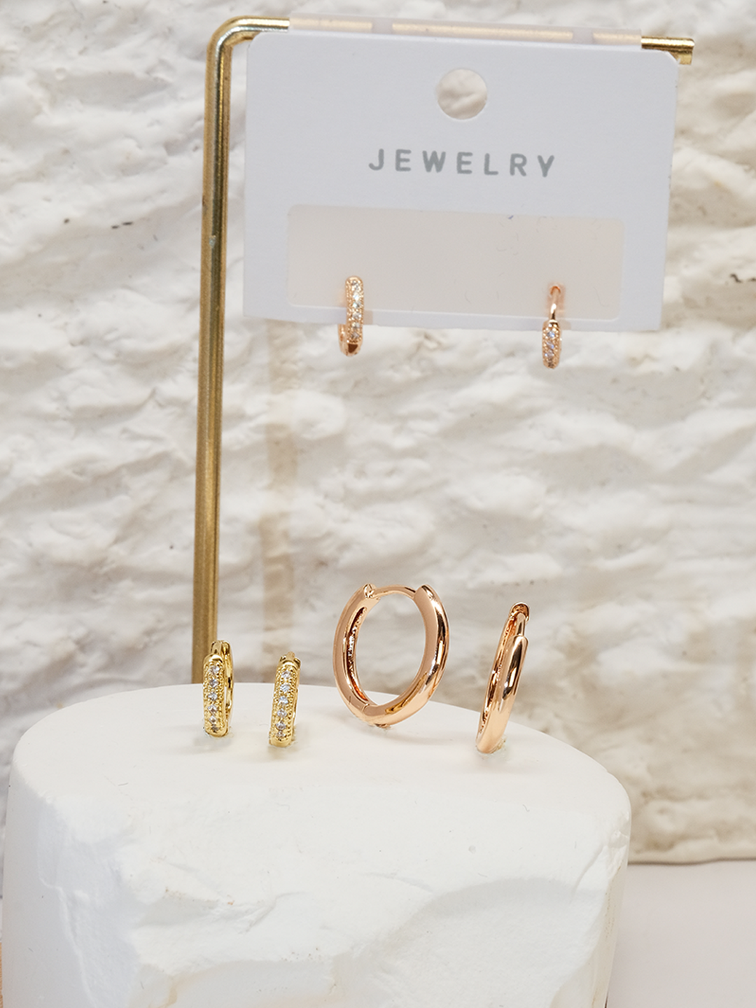 Round hoop polished earrings, inlaid with zircon round hoop earrings, fashionable and shining tenth set - Lyra