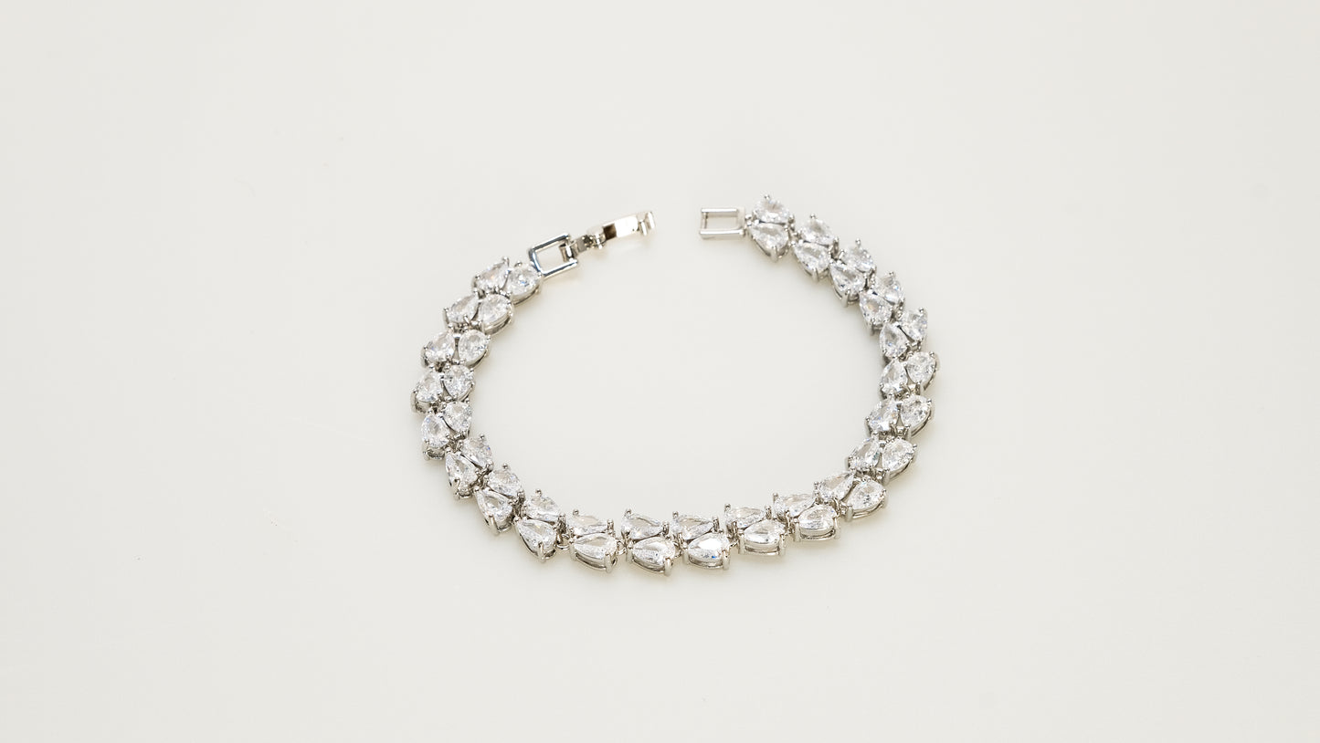 Copper plated 14k gold bracelet, platinum silver, shining zircon, Unique teardrop-shaped zircon design - Lyra