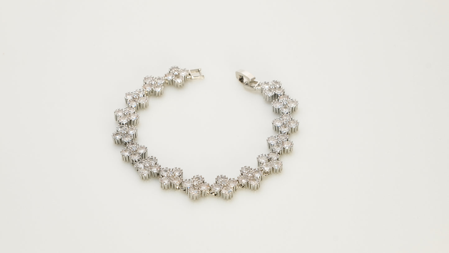Copper plated 14k gold bracelet wholesale, unique design inlaid with irregular zircon, four-leaf clover silver with zircon gift festival essential - Lyra