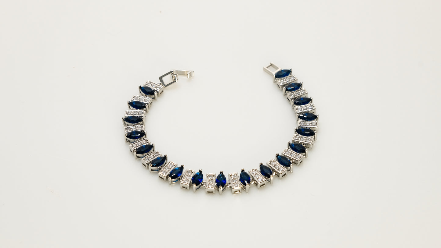 Copper plated 14k gold bracelet wholesale, unique design inlaid with irregular zircon, a must-have for fashionable gifts2 - Lyra