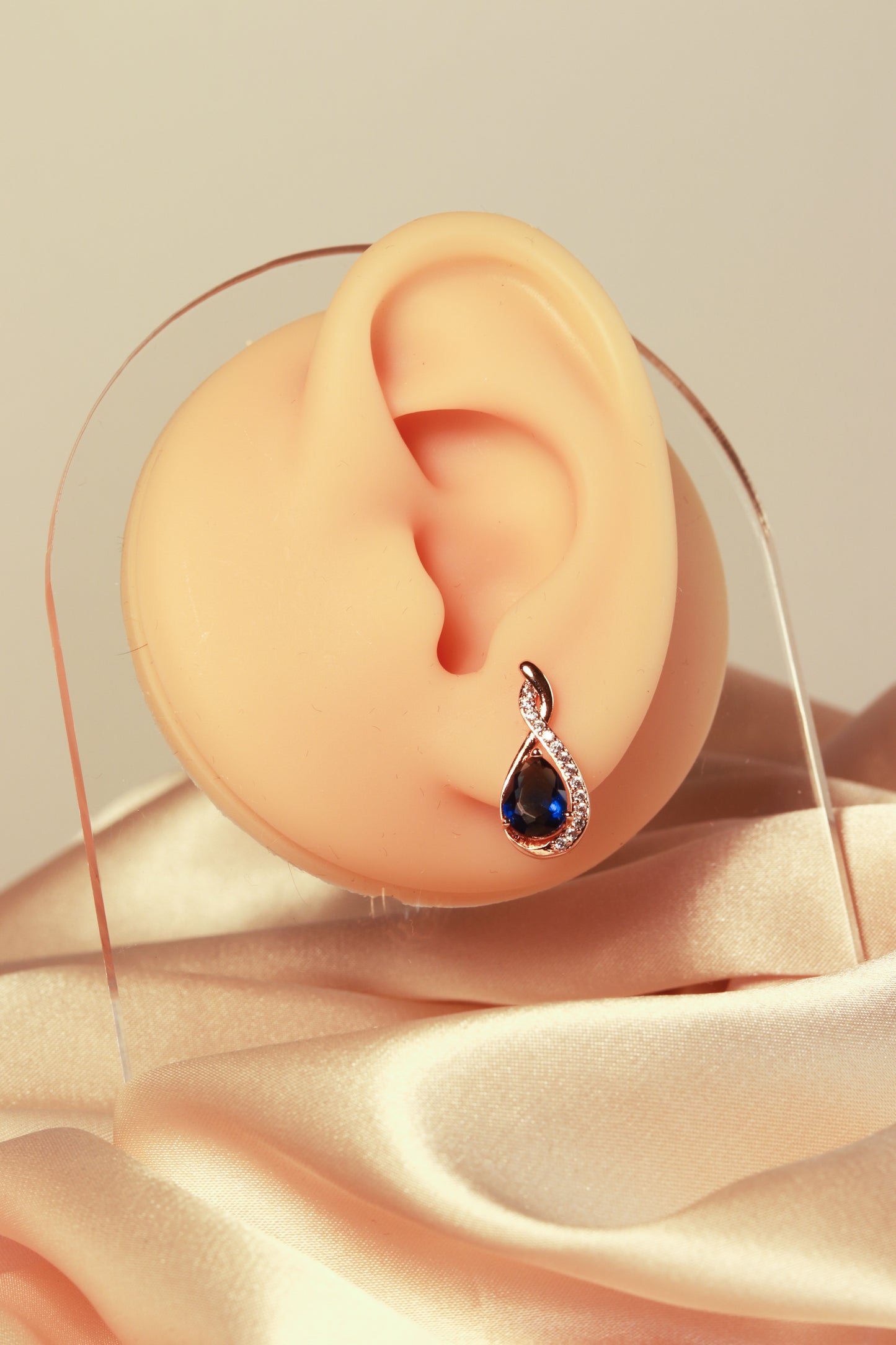 Water drop-shaped earrings inlaid with synthetic colored gemstones - Lyra