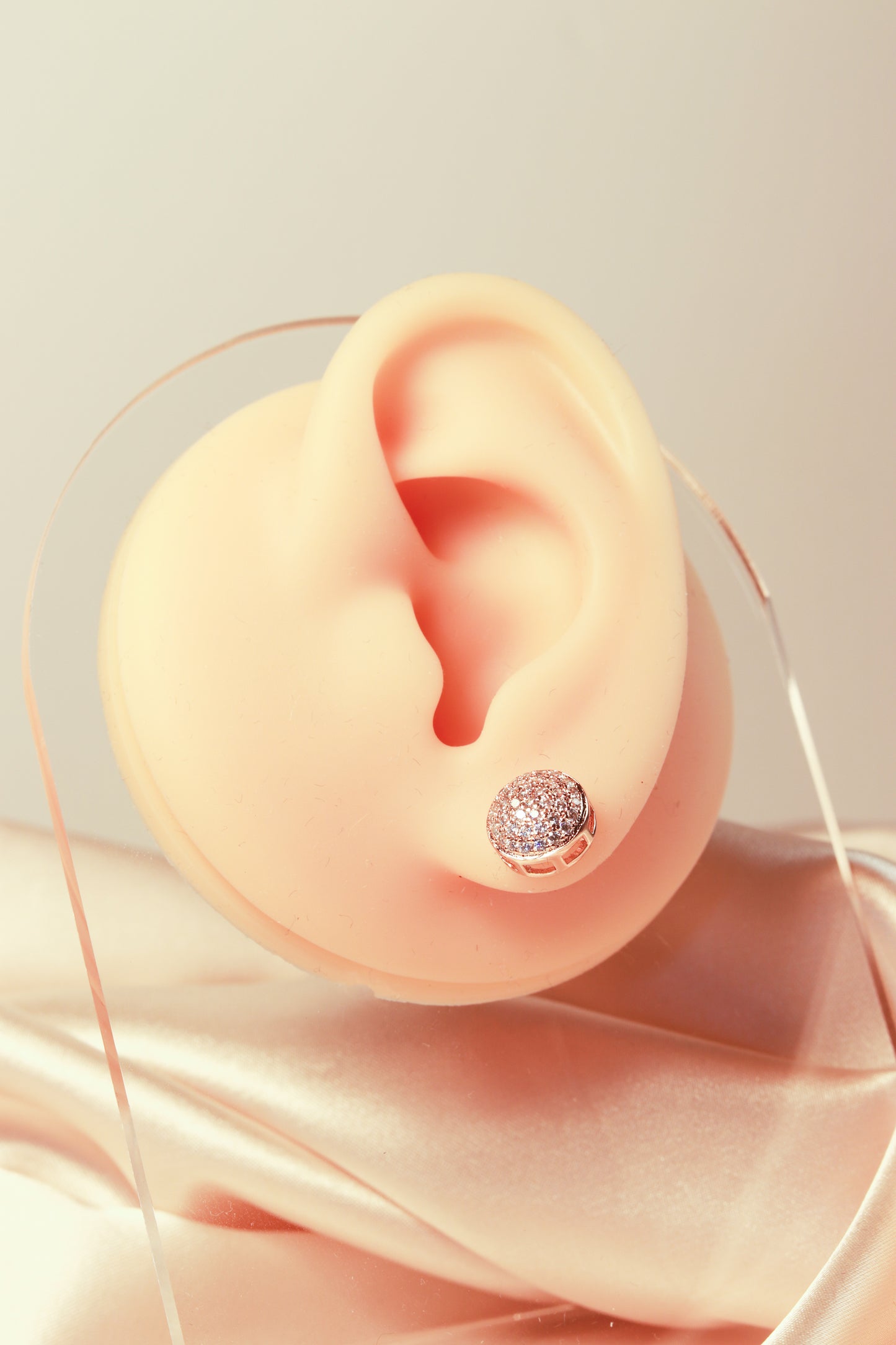 Square and round styles, shining zircon earrings, versatile and casual - Lyra