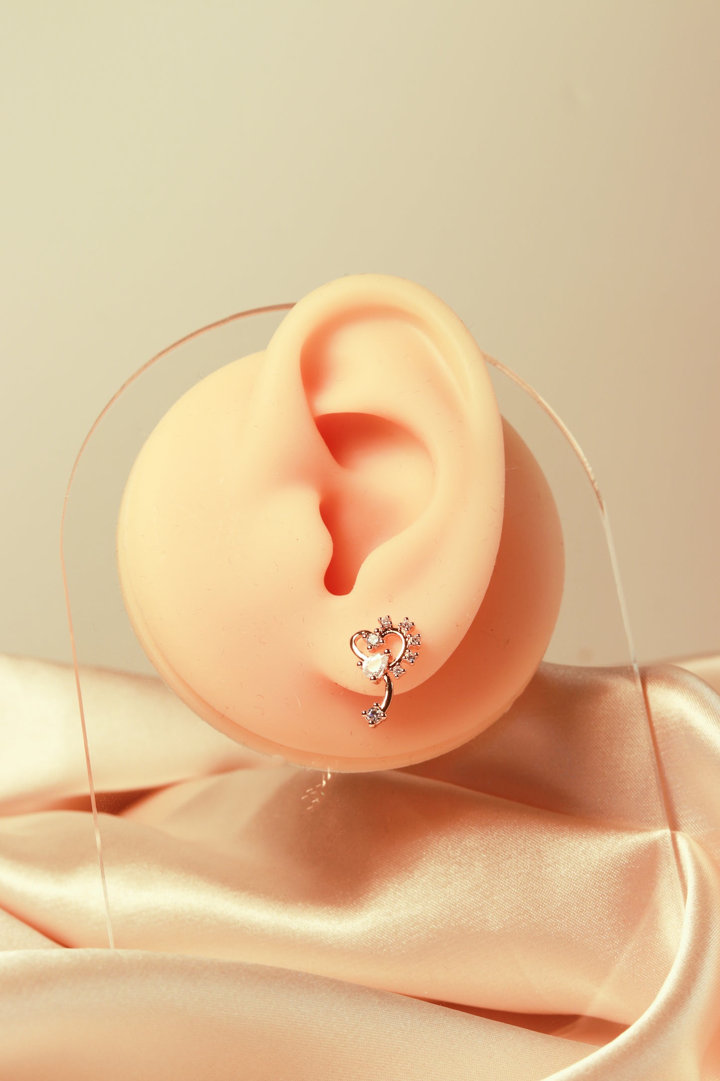 Heart design earrings, three different zircons, simple and versatile, set 7 - Lyra