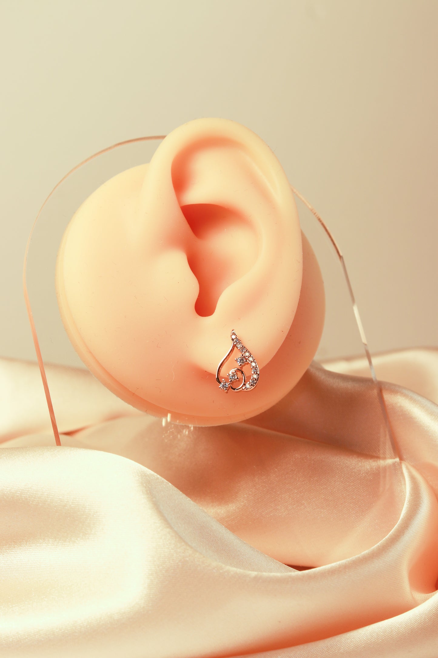 Water drop-shaped earrings inlaid with synthetic colored gemstones - Lyra