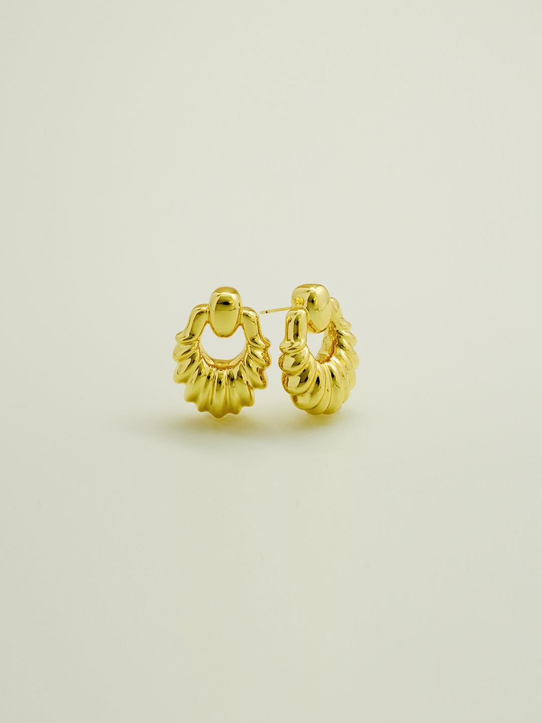big earrings - Lyra