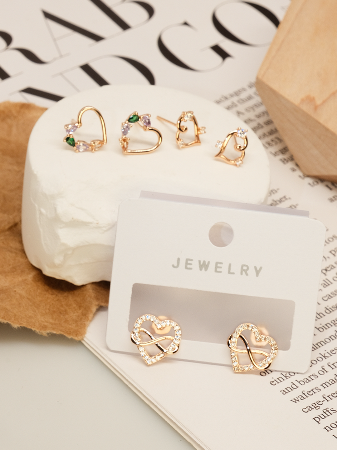 Heart design earrings, heart rays with three different zircons, simple and versatile, set 8 - Lyra