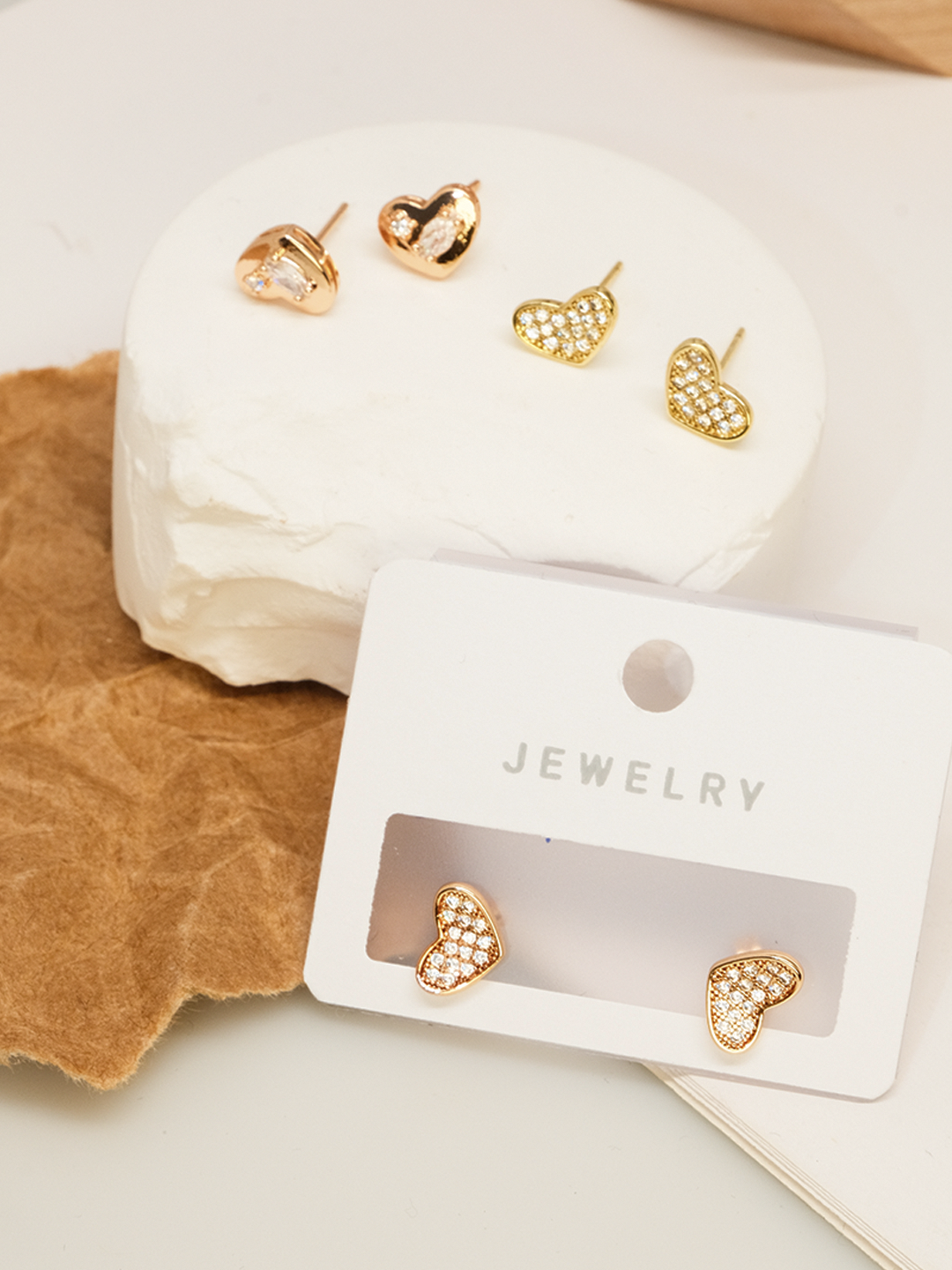Heart design earrings, heart rays with three different zircons, simple and versatile, set 8 - Lyra