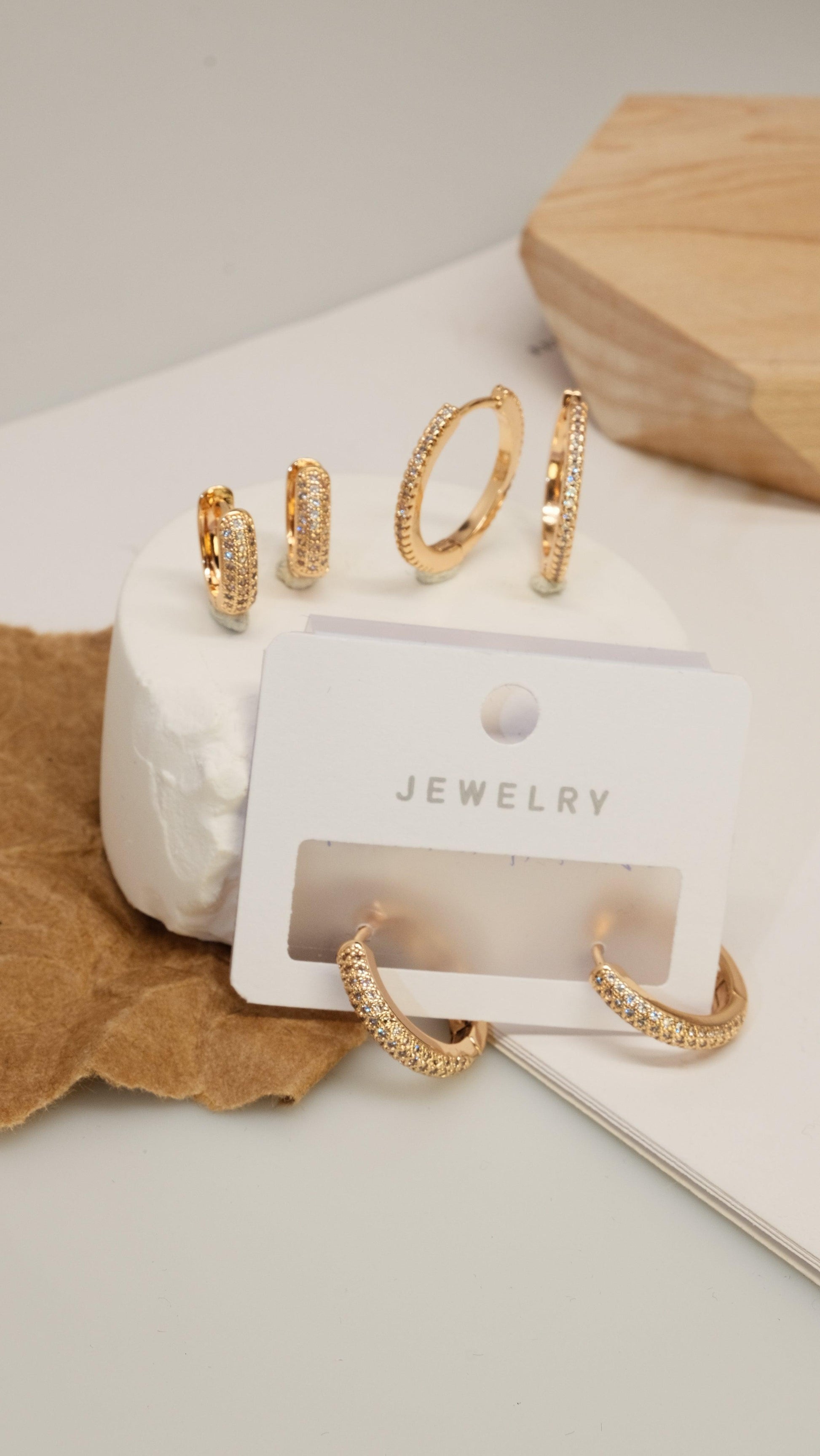 The first set of hoop earrings, inlaid with white zircon - Lyra