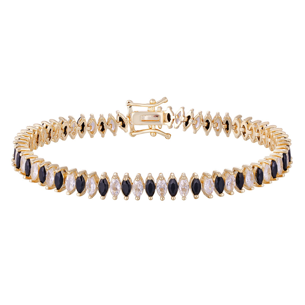 The bracelet is made of three layers of copper plated with gold and diamond-shaped zircon splicing design. It is purchased in wholesale and is not prone to allergies. - Lyra