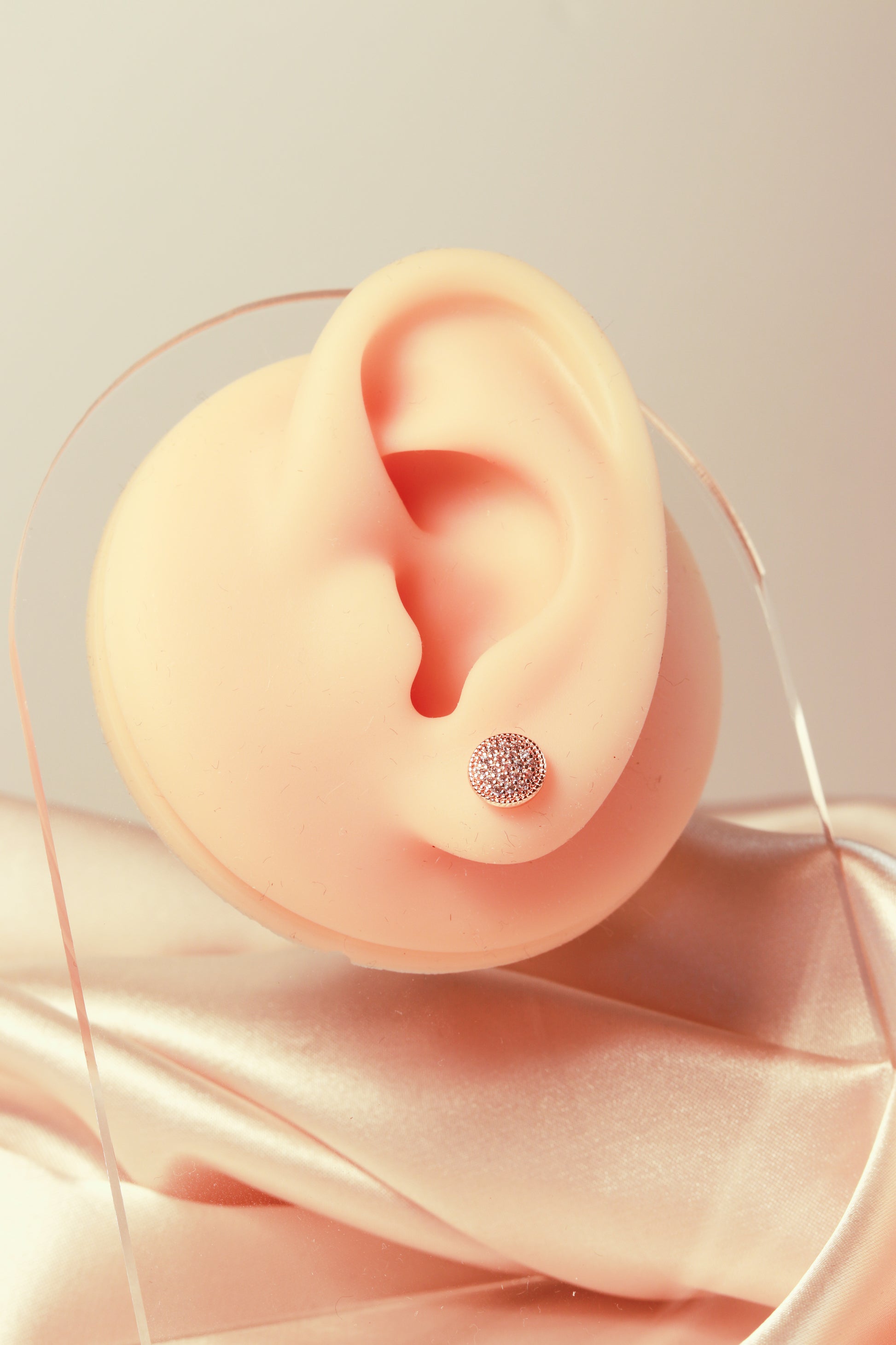 Square and round styles, shining zircon earrings, versatile and casual - Lyra