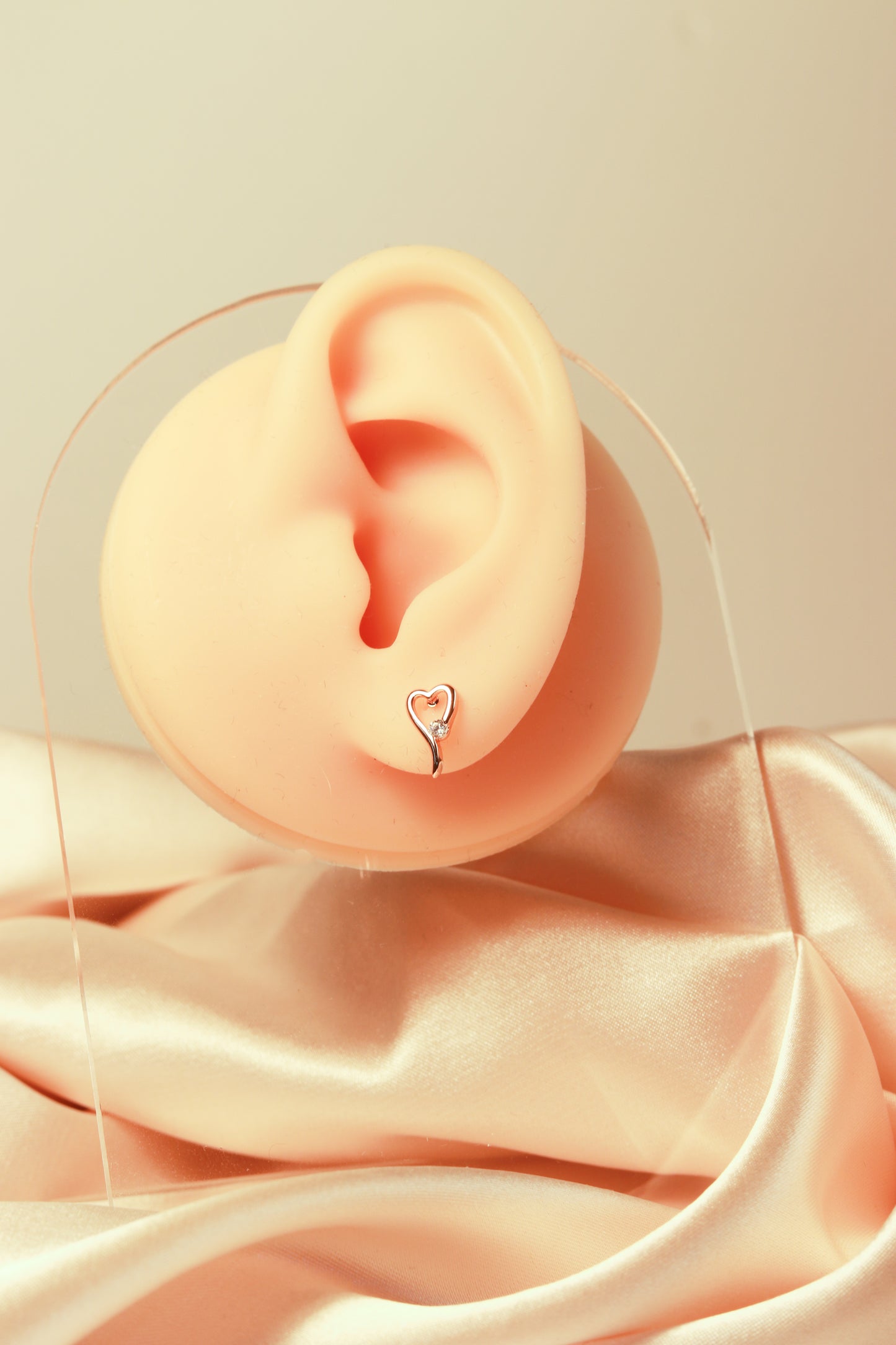 Love infinity symbol earrings, three different zircons, simple and versatile - Lyra