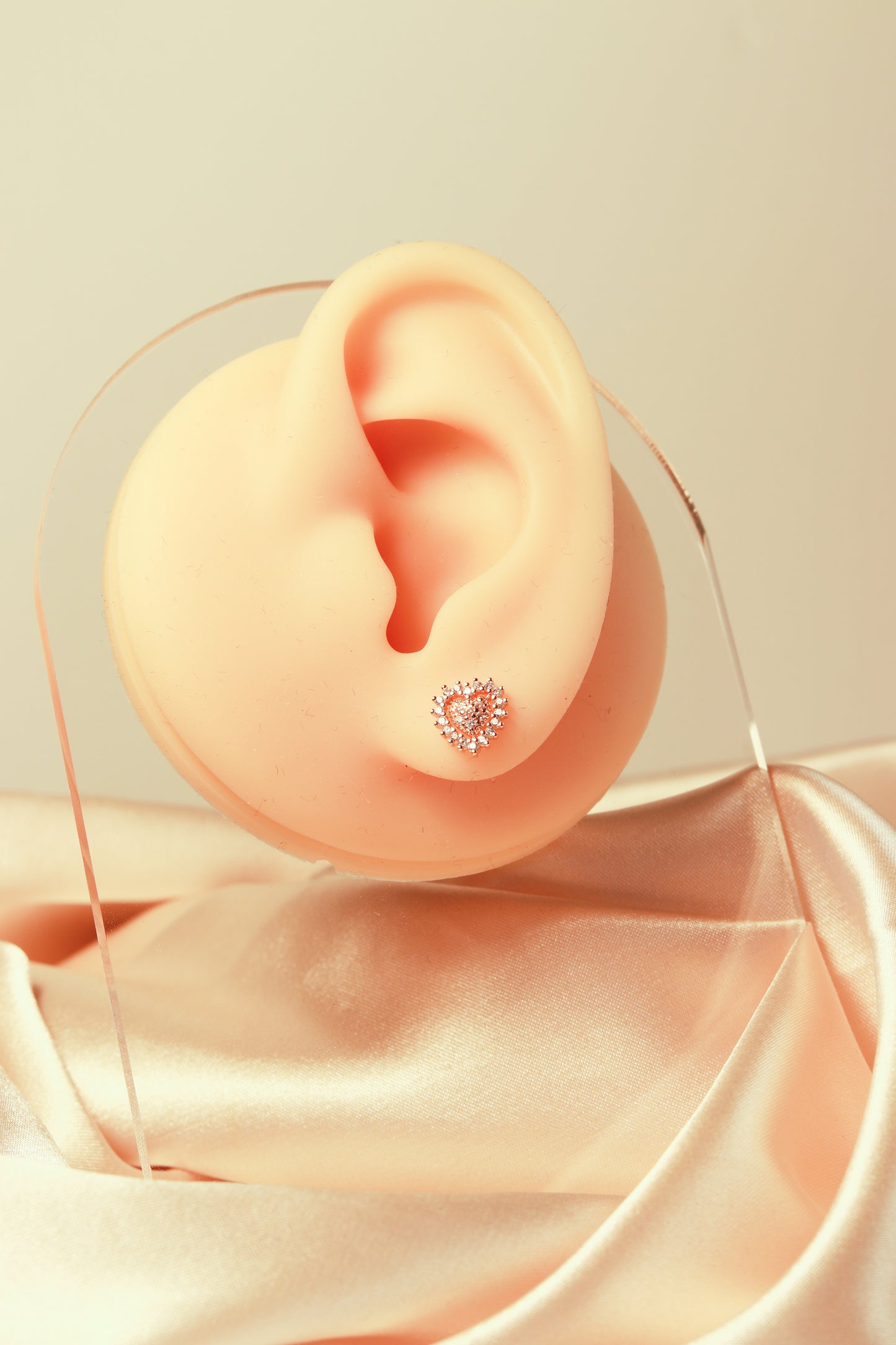 Heart design earrings, heart rays with three different zircons, simple and versatile, set 8 - Lyra