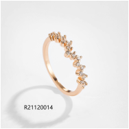 Wholesale copper-plated gold zircon rings that will not lose their luster.